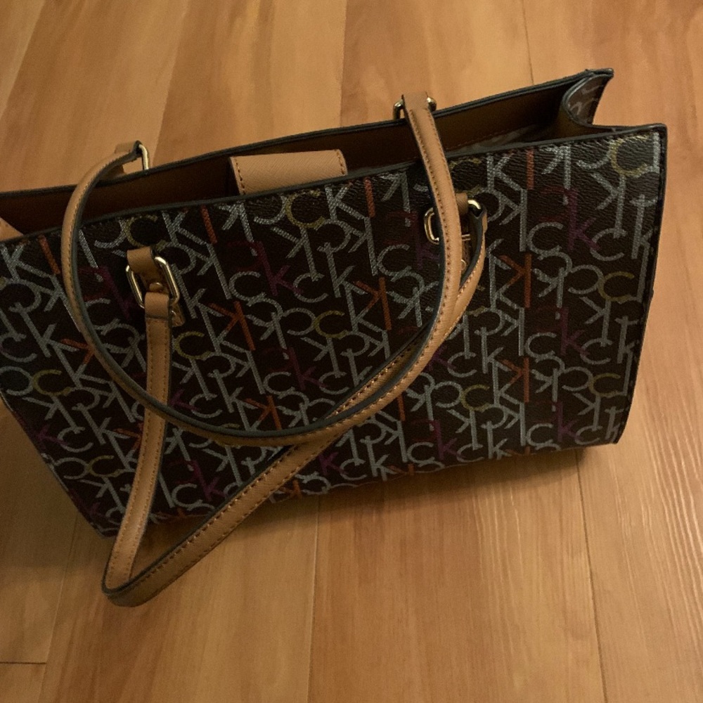New with tag Calvin Klein purse/ bag